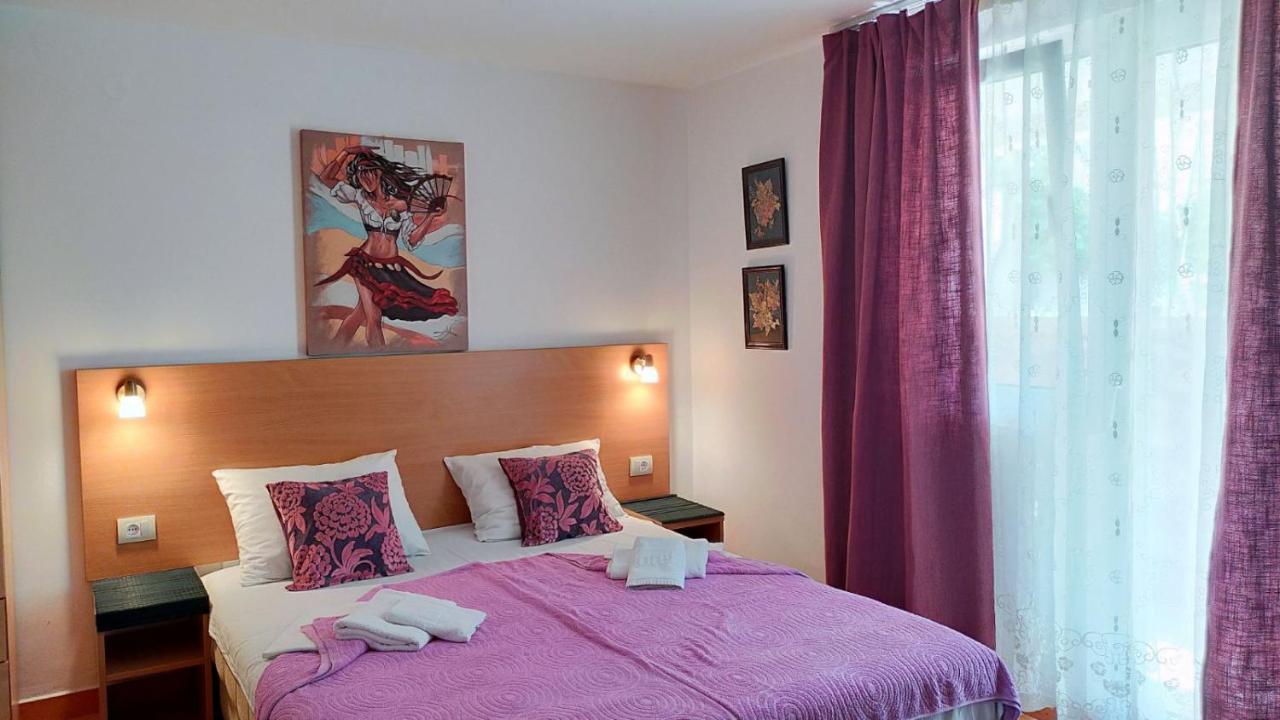 Guesthouse Tri Palme Bečići Exteriér fotografie