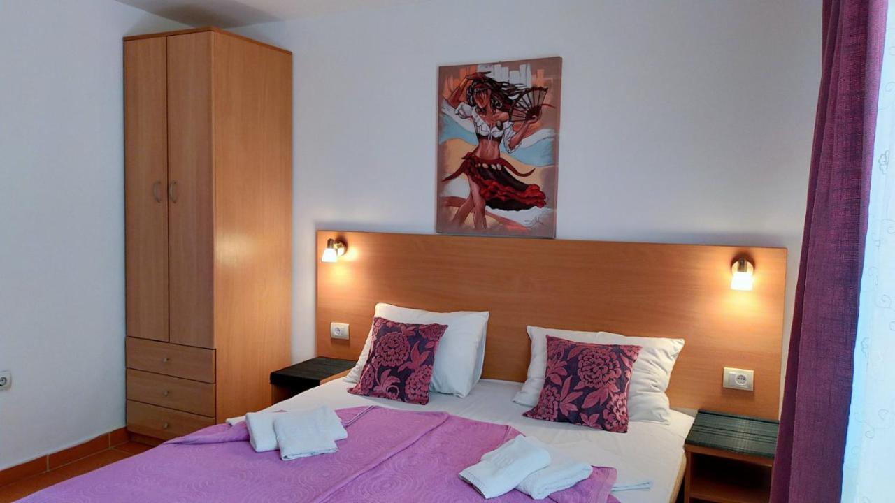 Guesthouse Tri Palme Bečići Exteriér fotografie