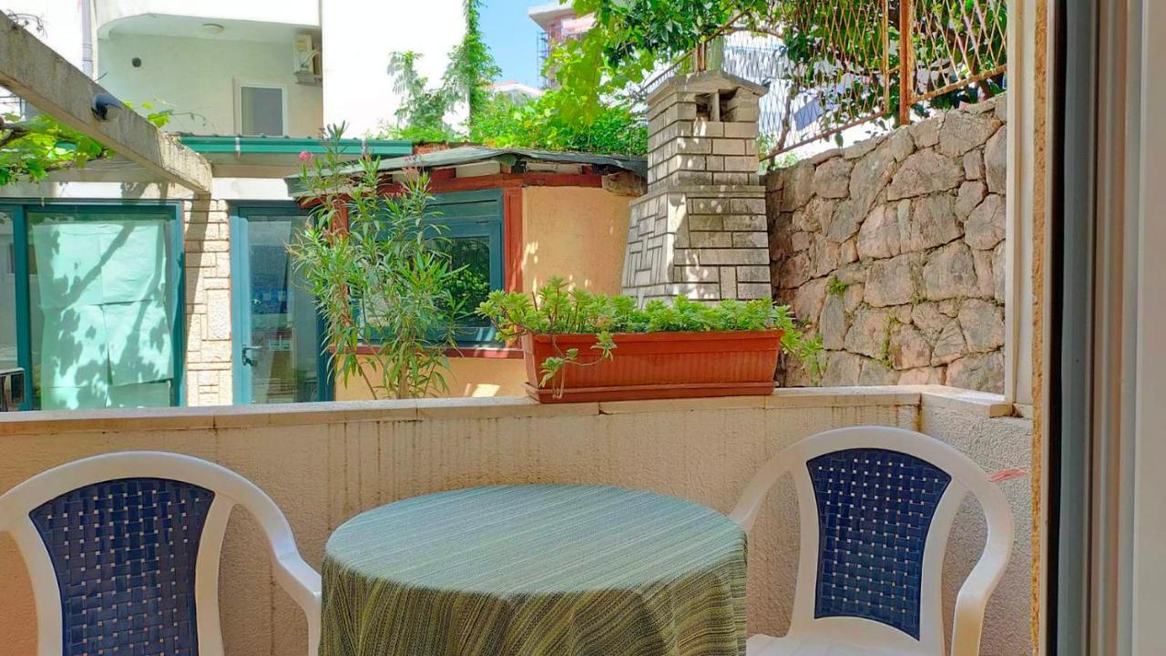 Guesthouse Tri Palme Bečići Exteriér fotografie