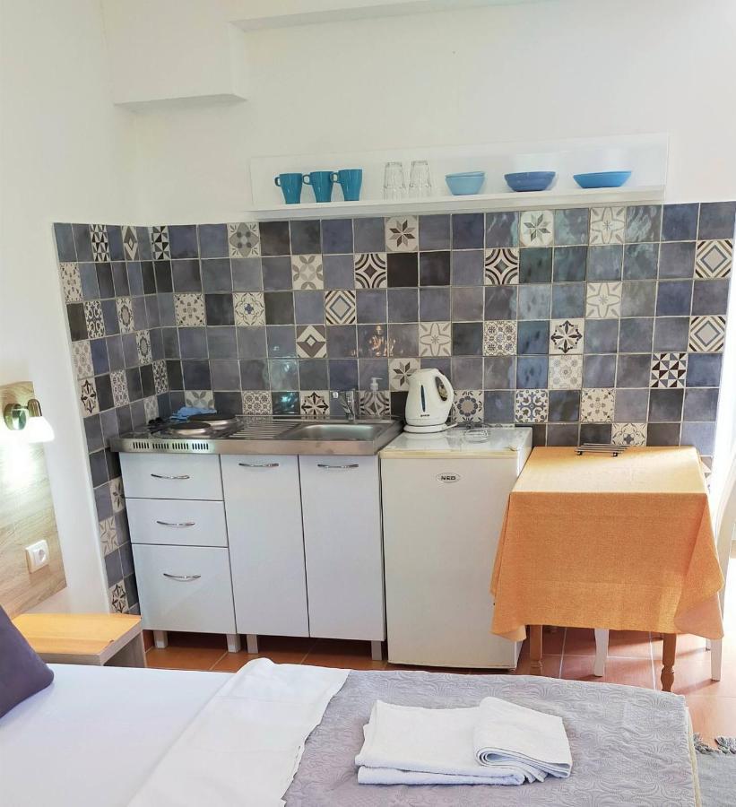 Guesthouse Tri Palme Bečići Exteriér fotografie