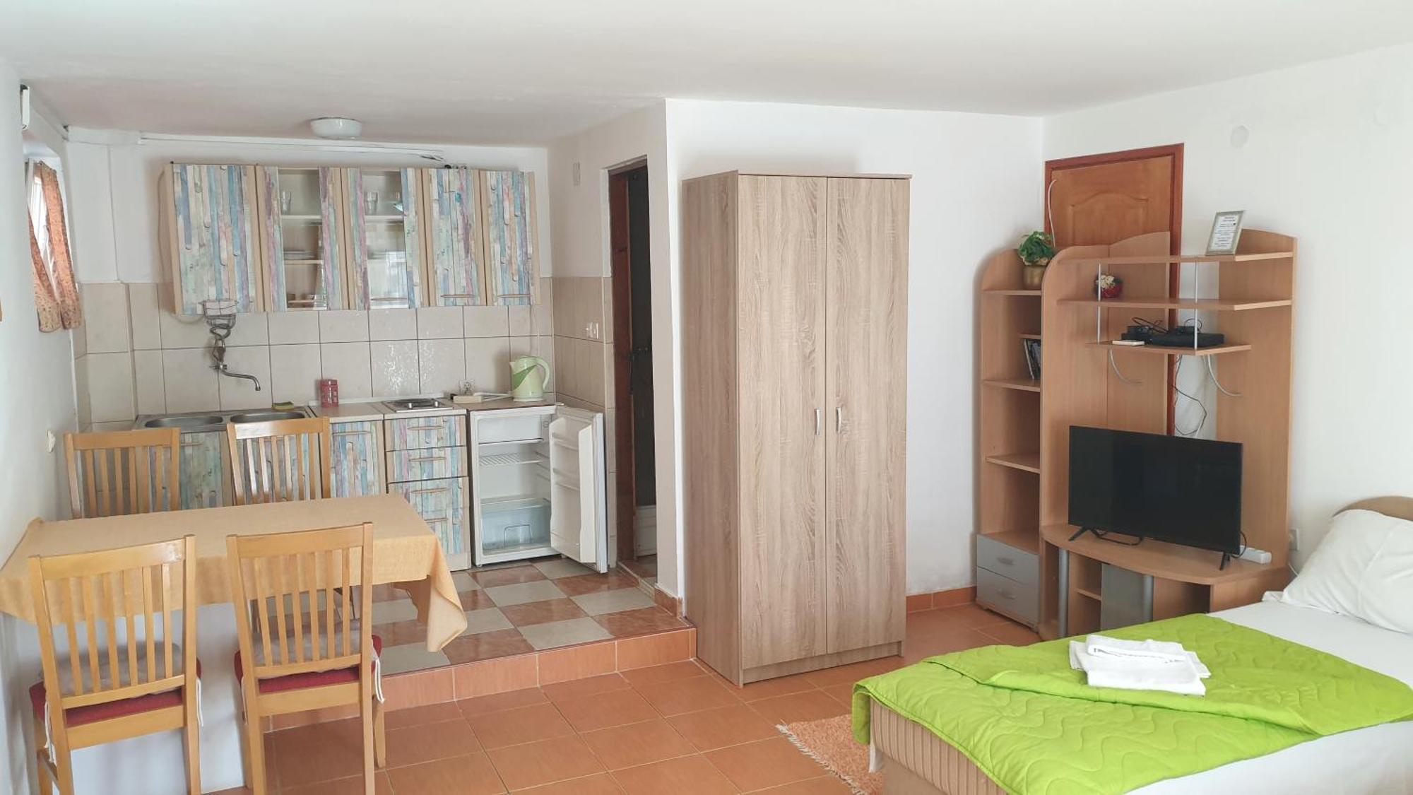 Guesthouse Tri Palme Bečići Exteriér fotografie