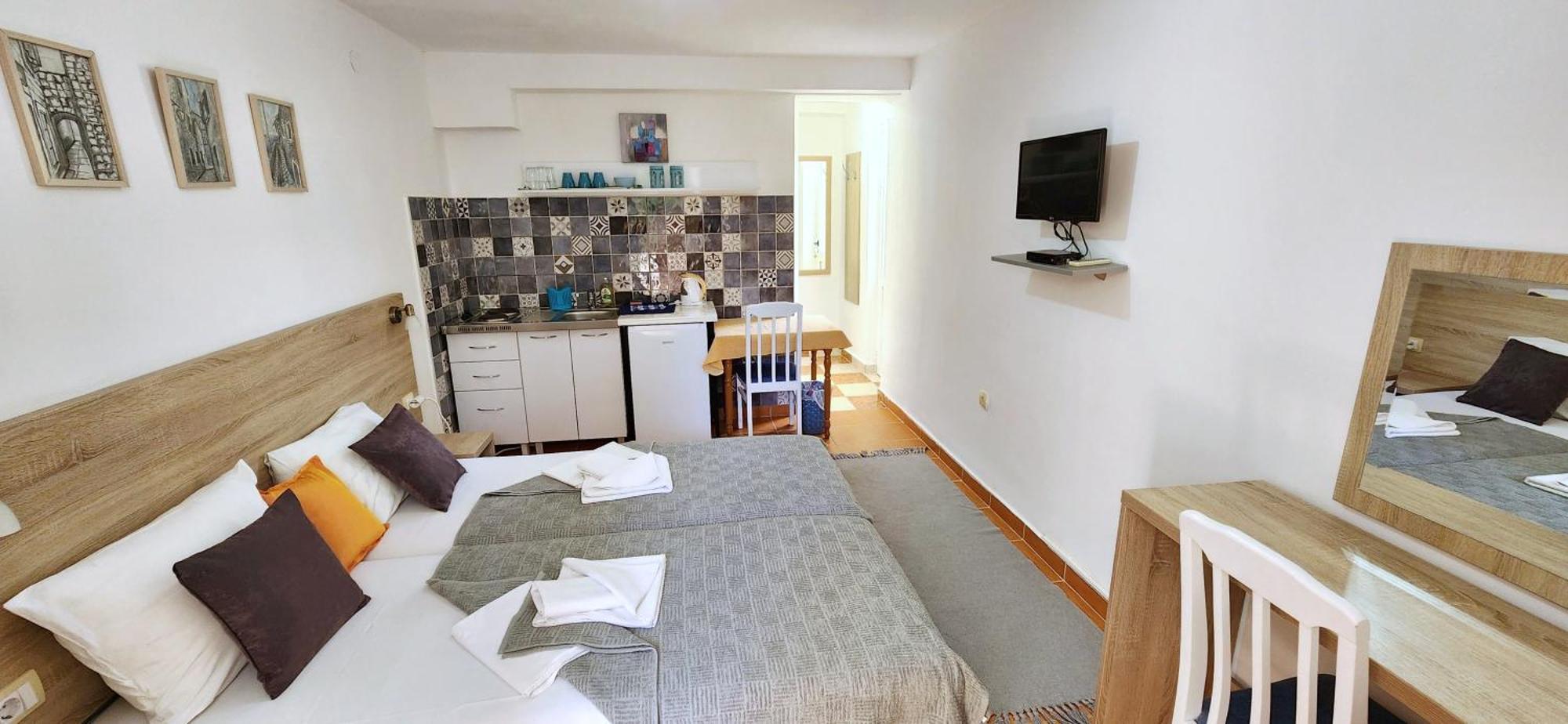 Guesthouse Tri Palme Bečići Exteriér fotografie
