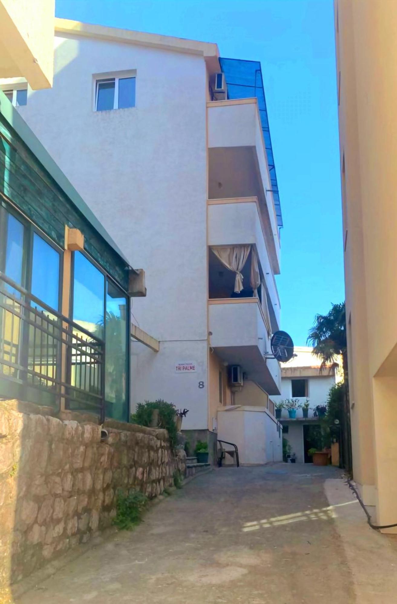 Guesthouse Tri Palme Bečići Exteriér fotografie