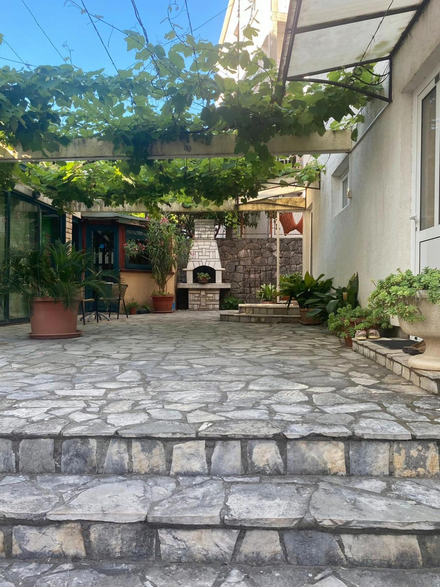 Guesthouse Tri Palme Bečići Exteriér fotografie